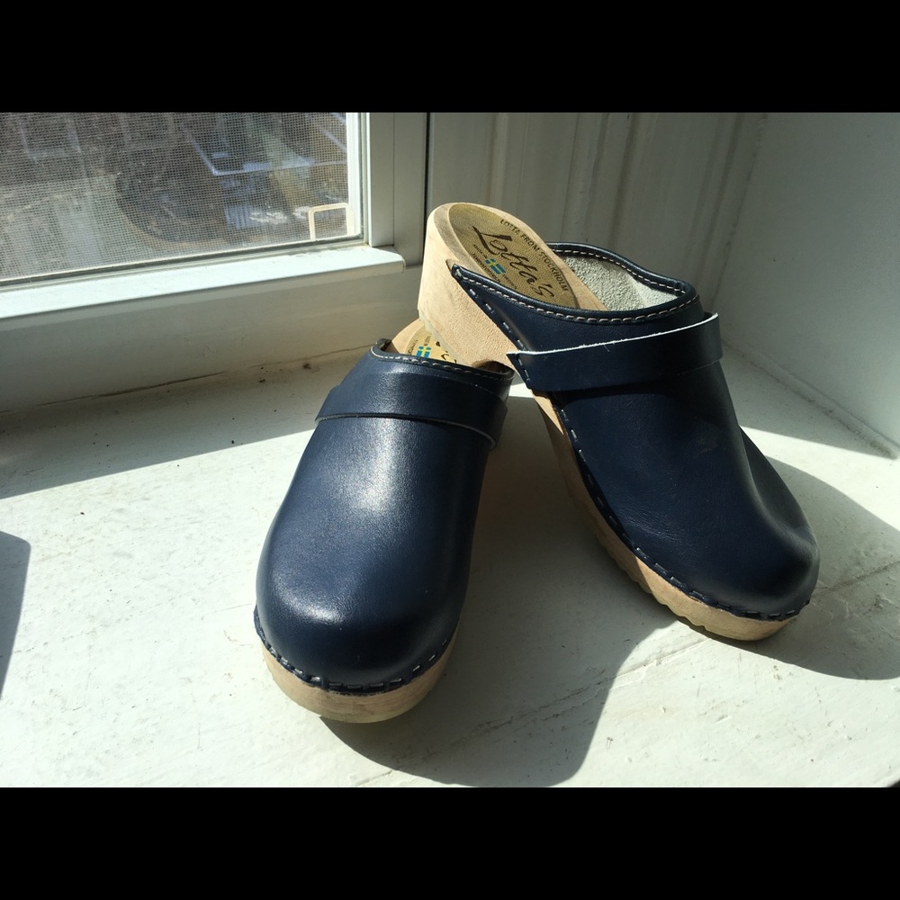 Lotta’s Lotta from Stockholm Clog in Navy